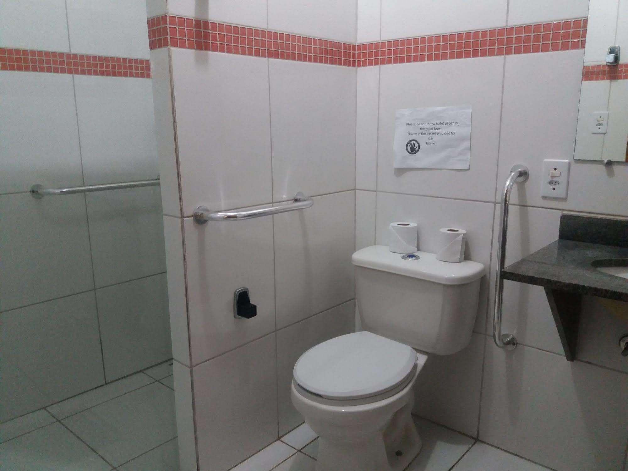 Hostel O Pharol E